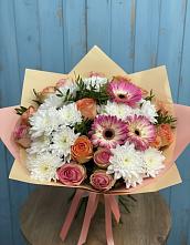 Букет цветов из:  Розы, Герберы и Хризантемы в Полевском Свердловская область