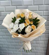 Букет цветов из:  Розы и Хризантемы в Полевском Свердловская область