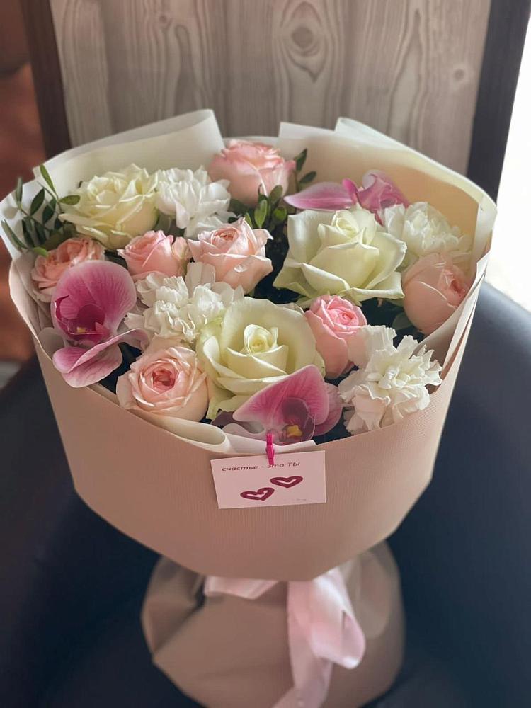 Букет цветов из: Орхидеи, Розы и Гвоздики в Полевском Свердловская область