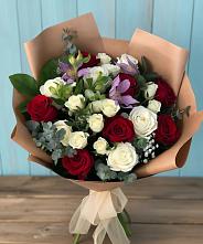 Букет цветов из:  Розы и Альстромерии в Полевском Свердловская область