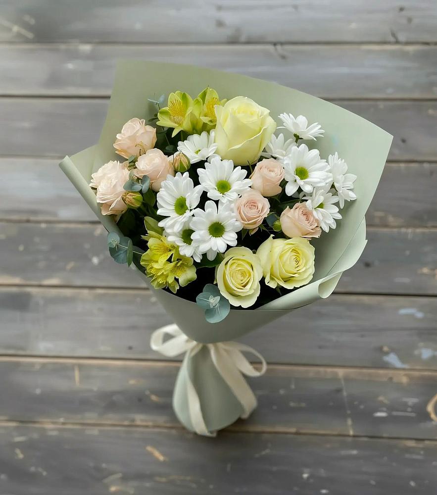 Букет цветов из: Альстромерии, Розы и Хризантемы в Полевском Свердловская область