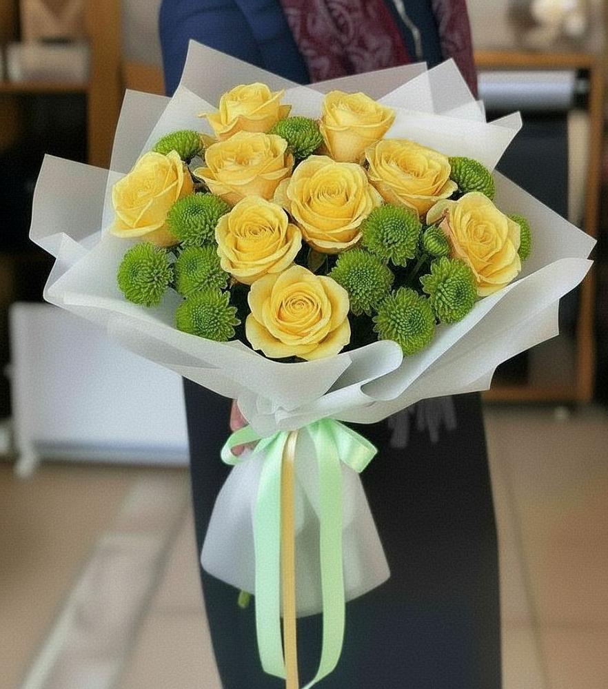 Букет цветов из: Хризантемы и Розы в Полевском Свердловская область