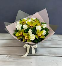 Букет цветов из:  Орхидеи и Розы в Полевском Свердловская область