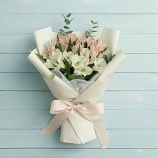 Букет цветов из:  Альстромерии #REPLACE_PRED# Полевском Свердловская область