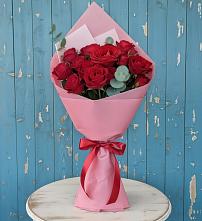 Букет цветов из:  Розы в Полевском Свердловская область