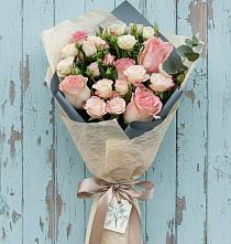 Букет цветов из:  Розы в Полевском Свердловская область
