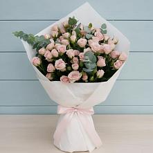 Букет цветов из:  Розы в Полевском Свердловская область