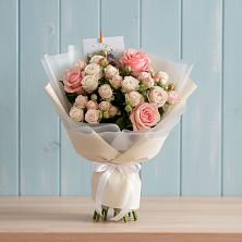 Букет цветов из:  Розы в Полевском Свердловская область