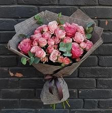Букет цветов из:  Розы в Полевском Свердловская область